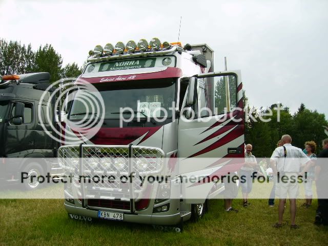 Bergli Truckstop www.berglitruckstop.no • Se emne